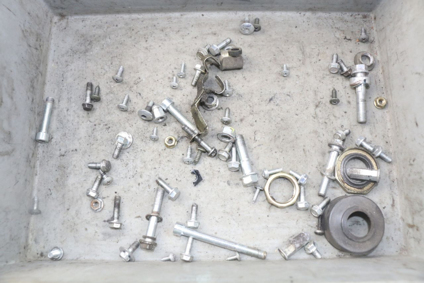 photo de SCREW FASTENER BAG TNT MOTOR ROMA 10' 4T 50 (2019 - 2022) - Main view