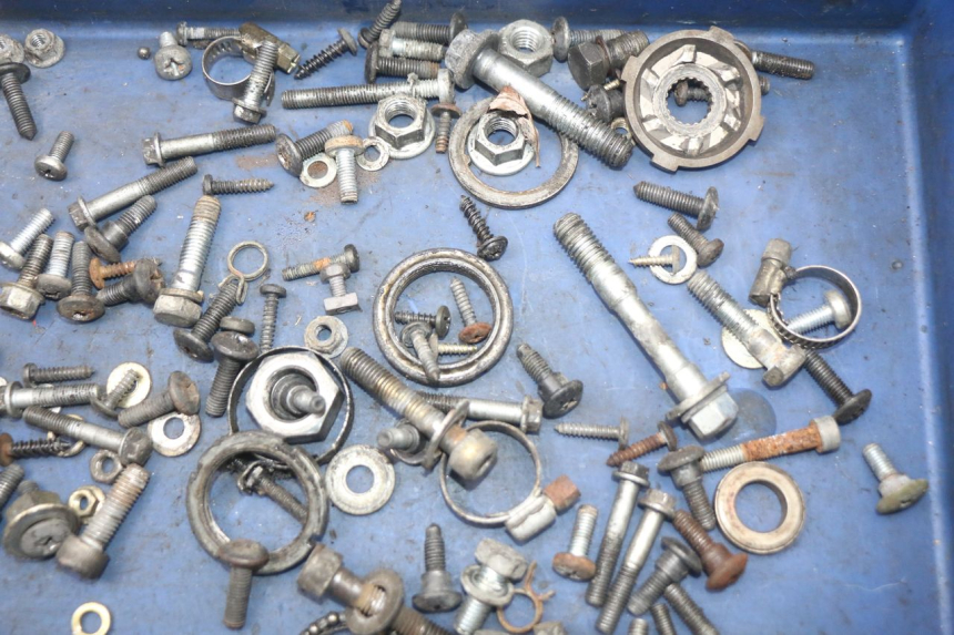 photo de SCREWS BAG GILERA RUNNER LC 50 (1997 - 1998) - Zoom on usage condition