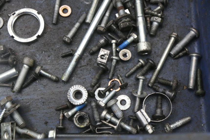 photo de SCREW FASTENER BAG GILERA RUNNER SP 50 (2009 - 2017) - Zoom on usage condition