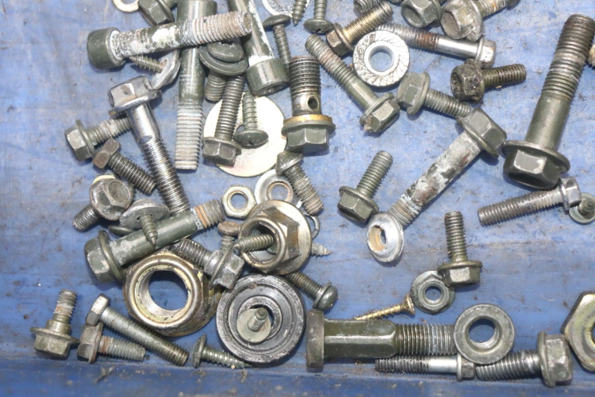 photo de SCREW FASTENER BAG KEEWAY RY6 2T 50 (2011 - 2019) - Alternative perspective