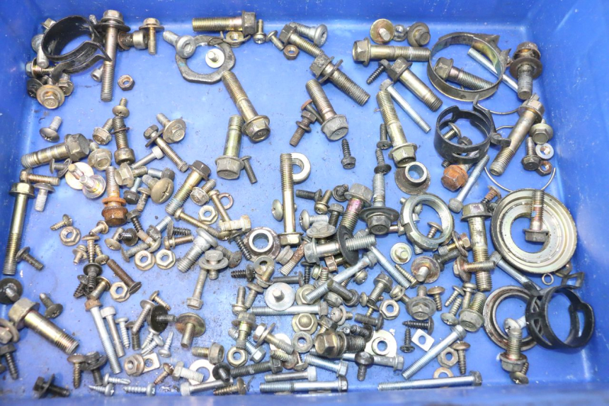 photo de SCREWS BAG DAELIM S2 125 (2006 - 2007) - Component detail