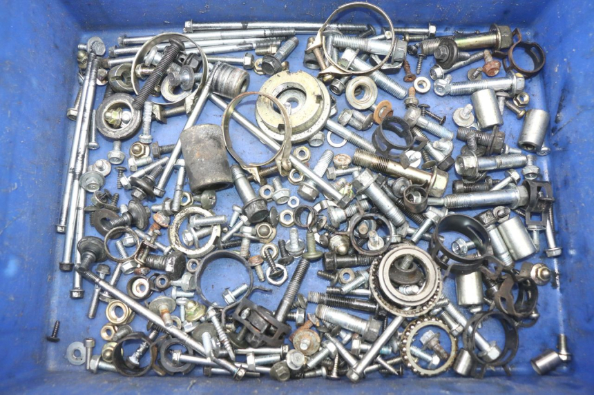 photo de SCREW FASTENER BAG DAELIM S3 125 (2010 - 2017) - Main view