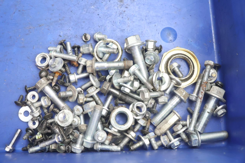 photo de SCREWS BAG JM MOTORS SANTANA EVO 50 (2024 - 2026) - Main view
