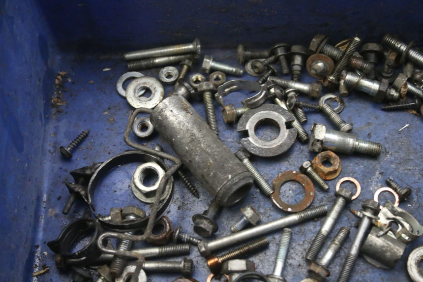 photo de SCREW FASTENER BAG PEUGEOT SATELIS 125 (2010 - 2012) - Technical close-up