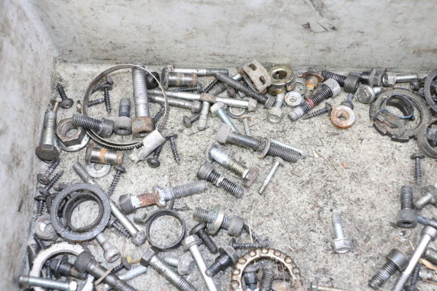 photo de SCREWS BAG PEUGEOT SATELIS 125 (2013 - 2018) - Component detail