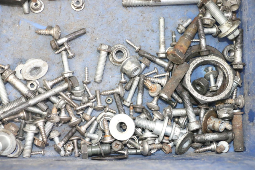 photo de SCREWS BAG APRILIA SCARABEO GT TOURING 125 (1999 - 2005) - Alternative perspective