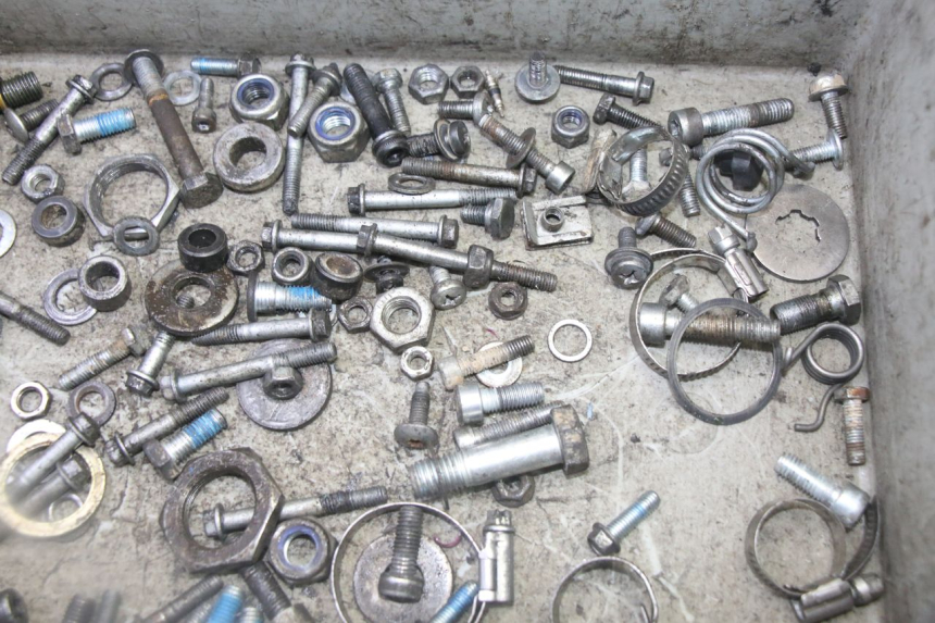 photo de SCREWS BAG DERBI SENDA SM DRD 50 (2008 - 2013) - Zoom on usage condition