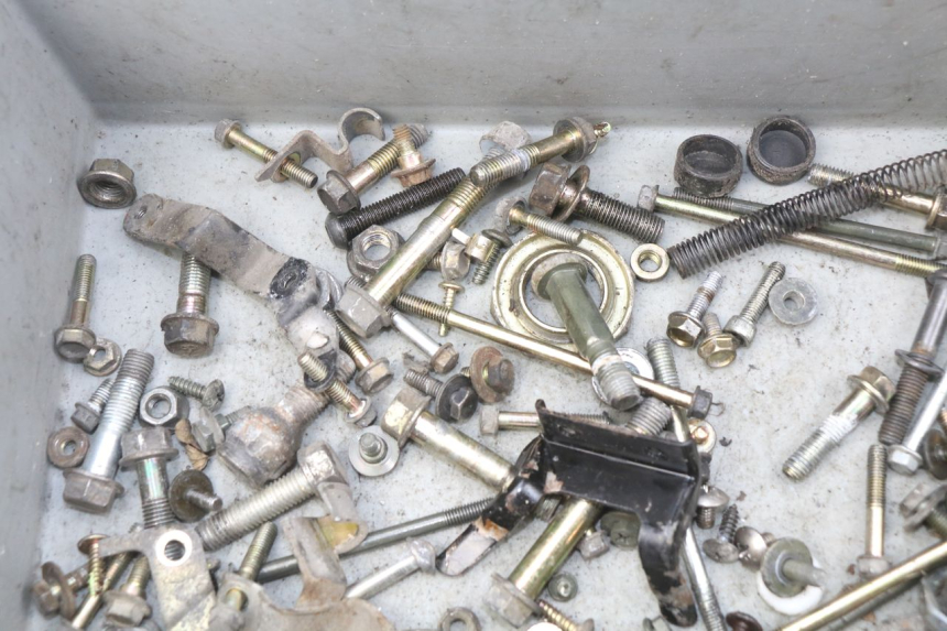 photo de SCREWS BAG KYMCO SENTO 50 (2008 - 2013) - Alternative perspective