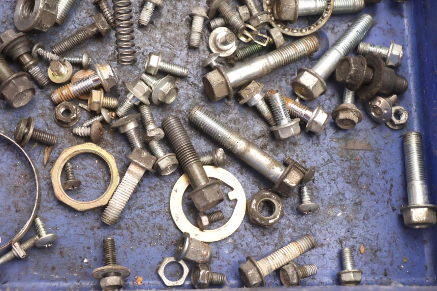 photo de SCREWS BAG HONDA SH 125 (2001 - 2003) - Technical close-up