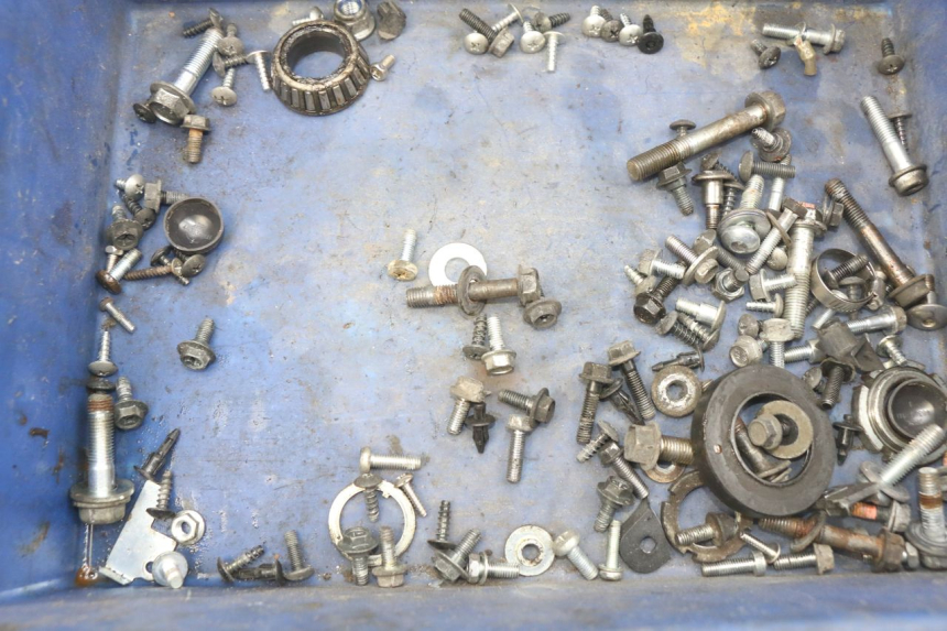 photo de SCREW BAG SUZUKI SIXTEEN 125 (2008 - 2010) - Component detail