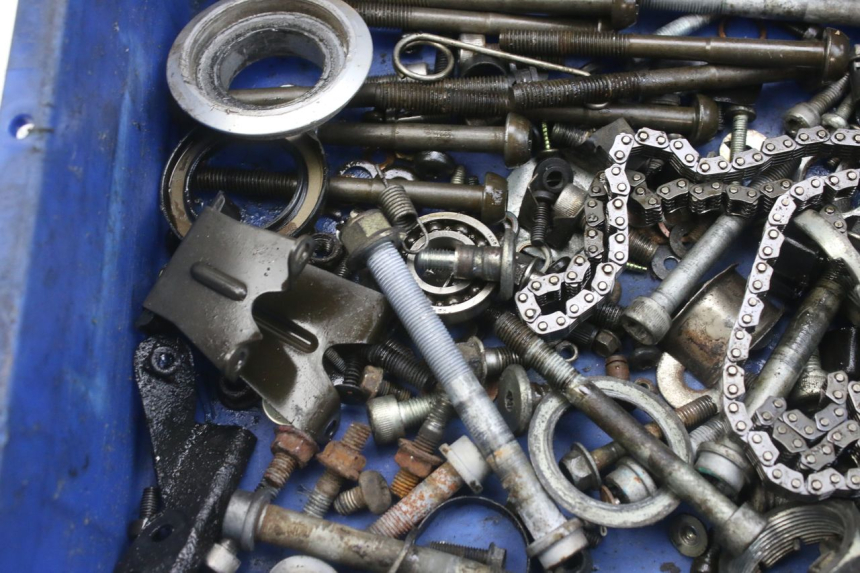 photo de SCREW FASTENER BAG TRIUMPH SPRINT ST 955 (1999 - 2001) - Zoom on usage condition