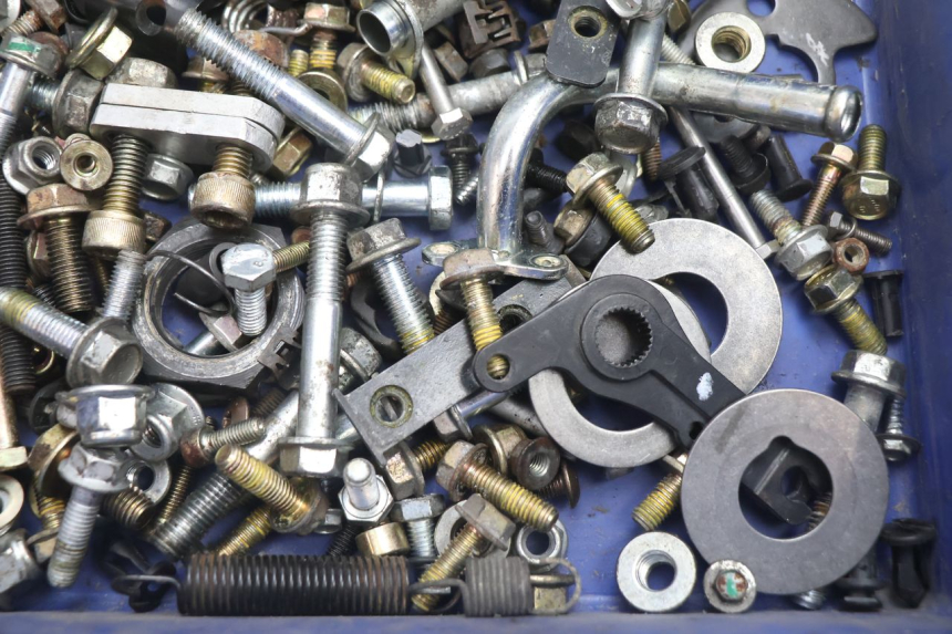photo de SCREWS BAG CAN-AM SPYDER RS 1000 (2008 - 2012) - Technical close-up