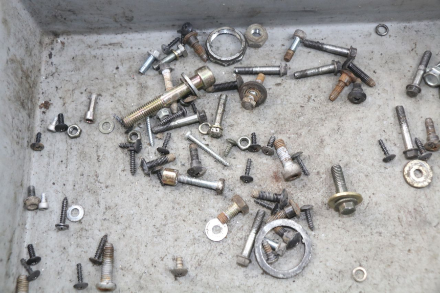 photo de SCREW FASTENER BAG APRILIA SR 2T 50 (2012 - 2017) - Zoom on usage condition