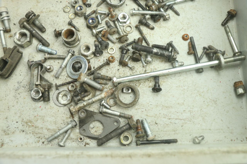photo de SCREWS BAG GILERA STALKER 50 (2004 - 2014) - Zoom on usage condition