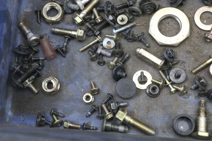 photo de SCREWS BAG KYMCO SUPER 8 4T 50 (2018 - 2020) - Alternative perspective