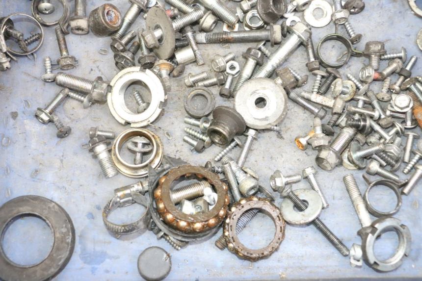 photo de SCREWS BAG SUZUKI BURGMAN 125 (2018 - 2021) - Zoom on usage condition