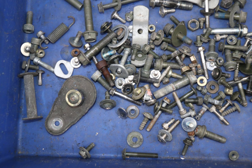 photo de SCREW FASTENER BAG SUZUKI XF FREEWIND 650 (1997 - 2003) - Zoom on usage condition