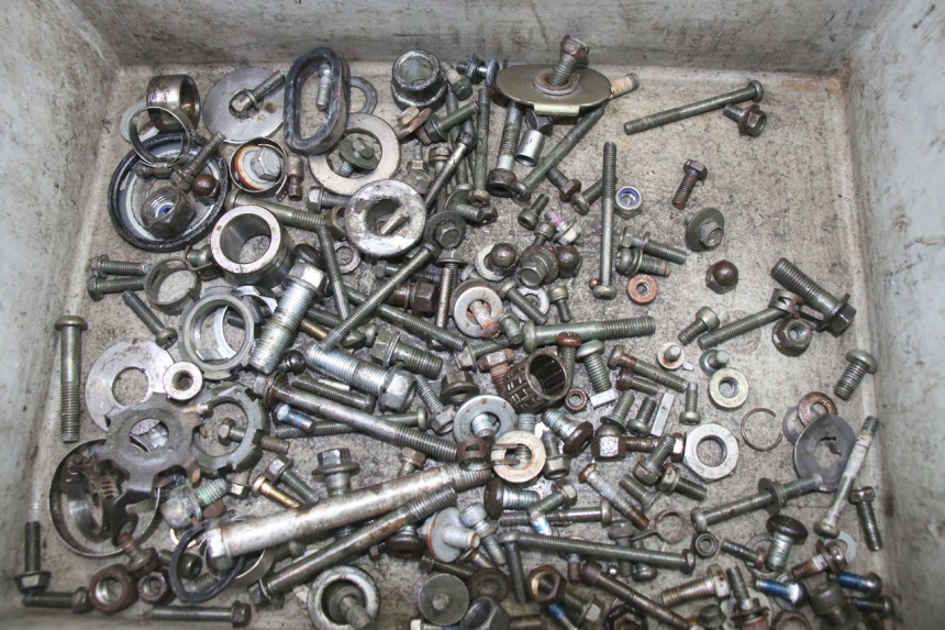 photo de SCREW FASTENER BAG YAMAHA TDR DELTABOX 125 (1997 - 2003) - Main view