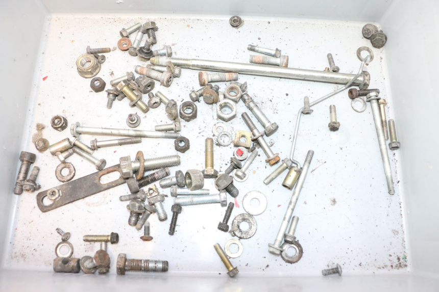 photo de SCREW FASTENER BAG PEUGEOT TREKKER 50 (1995 - 2004) - Main view