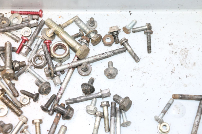photo de SCREW FASTENER BAG PEUGEOT TREKKER 50 (1995 - 2004) - Technical close-up