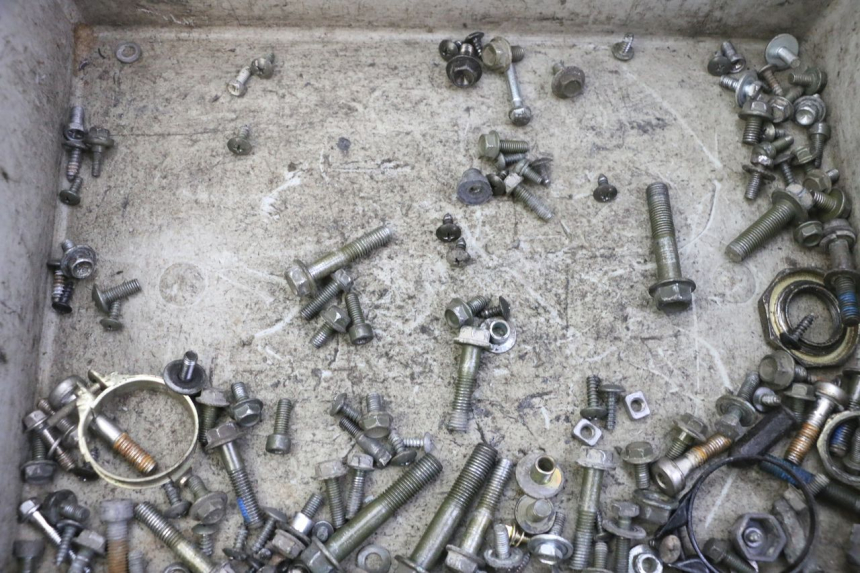 photo de SCREW FASTENER BAG PEUGEOT TWEET 4T 50 (2018 - 2022) - Component detail