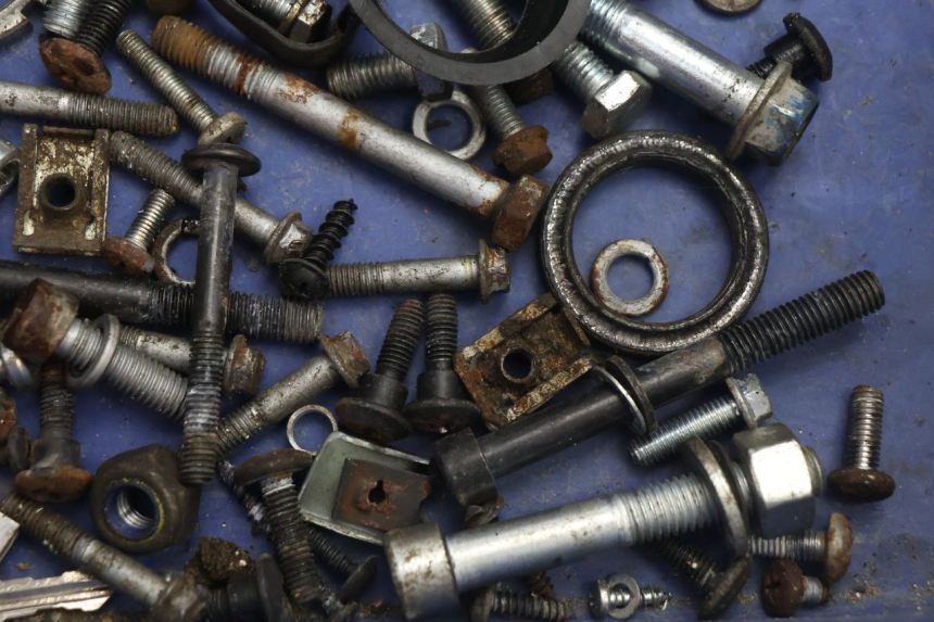 photo de SCREWS BAG PIAGGIO TYPHOON 50 (2000 - 2009) - Zoom on usage condition