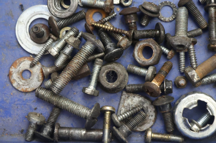 photo de SCREWS BAG PIAGGIO TYPHOON 50 (2000 - 2009) - Alternative perspective