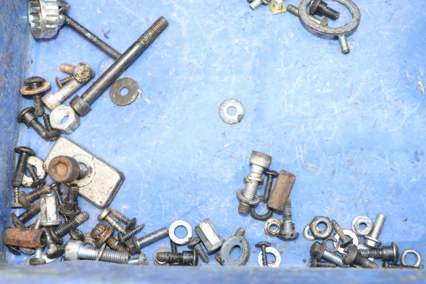 photo de SCREWS BAG PIAGGIO TYPHOON 50 (2000 - 2009) - Zoom on usage condition