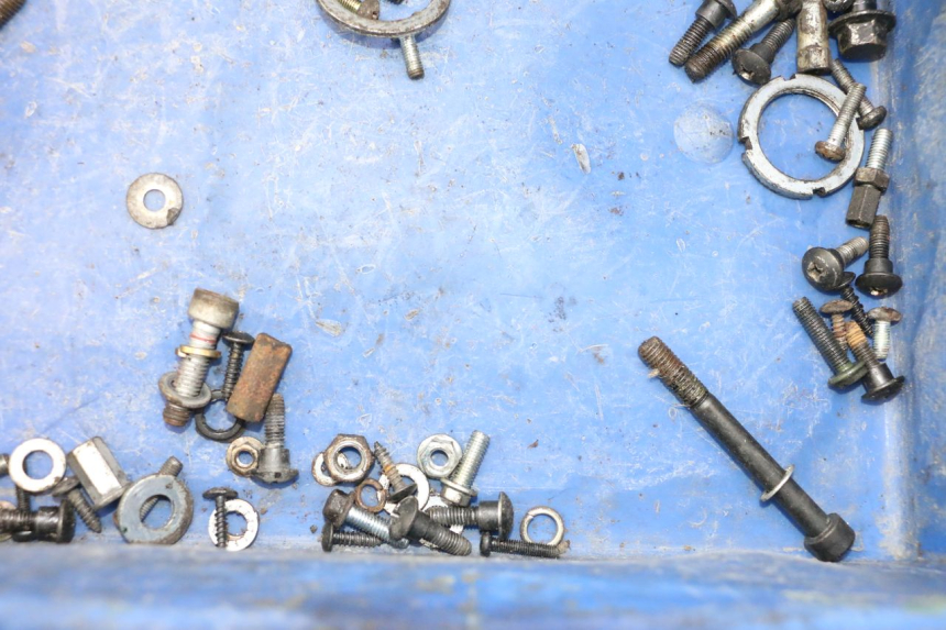 photo de SCREWS BAG PIAGGIO TYPHOON 50 (2000 - 2009) - Alternative perspective