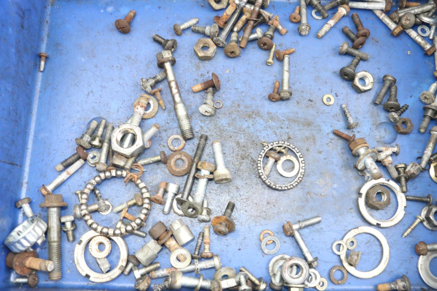 photo de SCREW BAG PIAGGIO TYPHOON 80 (1994 - 1997) - Zoom on usage condition