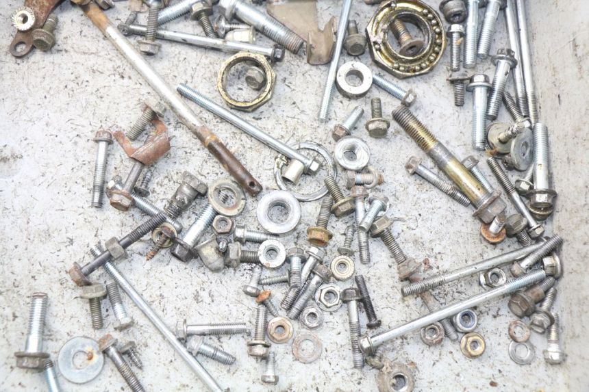 photo de SCREW FASTENER BAG PEUGEOT V-CLIC VCLIC 50 (2007 - 2013) - Component detail