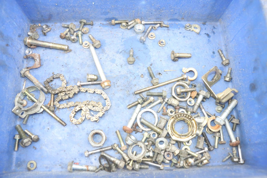 photo de SCREW FASTENER BAG PEUGEOT V-CLIC VCLIC 50 (2007 - 2013) - Main view