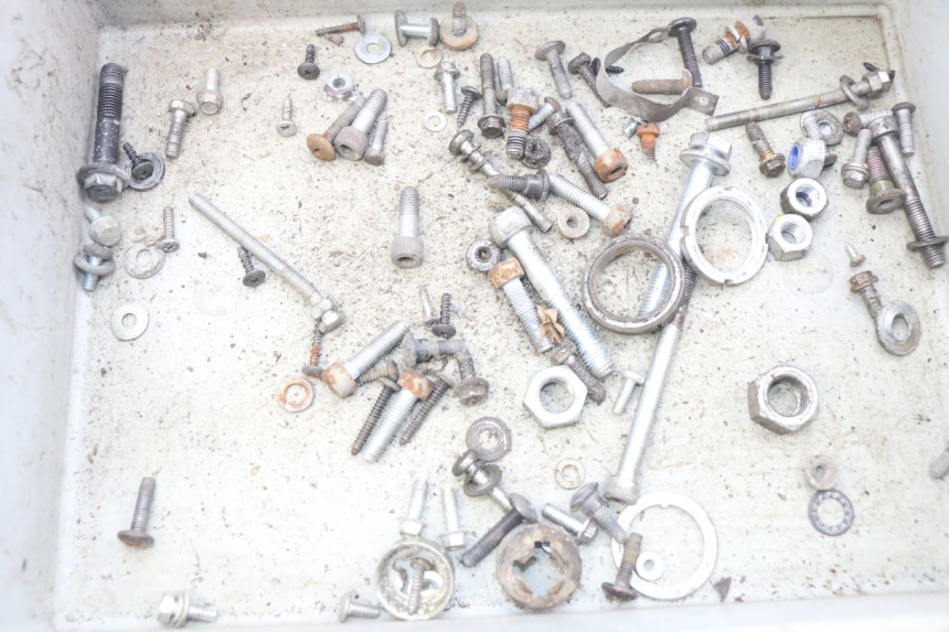 photo de SCREW FASTENER BAG PIAGGIO VESPA LX 2T 50 (2005 - 2013) - Component detail