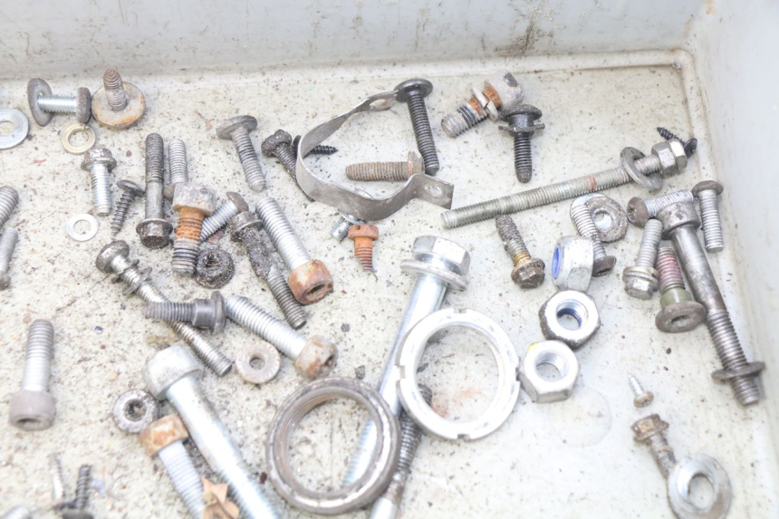 photo de SCREW FASTENER BAG PIAGGIO VESPA LX 2T 50 (2005 - 2013) - Alternative perspective