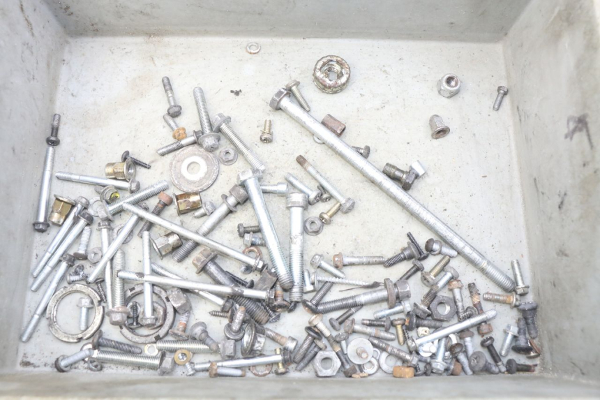 photo de SCREW FASTENER BAG PIAGGIO VESPA LX 125 (2005 - 2010) - Main view