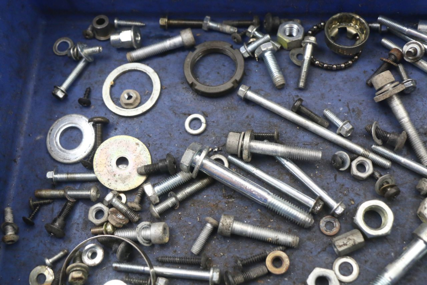 photo de SCREW FASTENER BAG PIAGGIO VESPA LX 125 (2005 - 2010) - Component detail