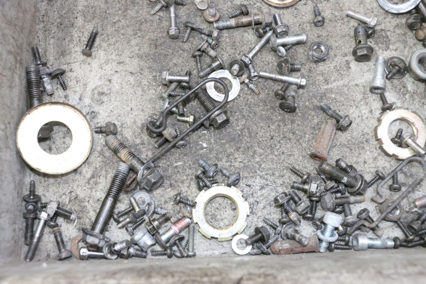 photo de SCREW FASTENER BAG PEUGEOT VIVACITY NEW 4T 50 (2008 - 2017) - Component detail