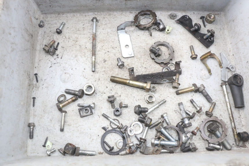 photo de SCREW FASTENER BAG PEUGEOT VIVACITY 50 (2004 - 2009) - Component detail