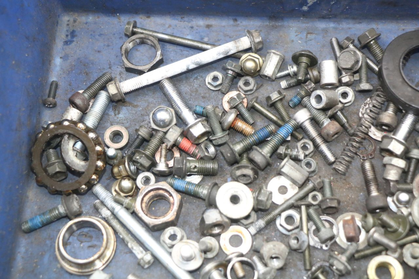 photo de SCREWS BAG SUZUKI VL INTRUDER 125 (2004 - 2007) - Component detail