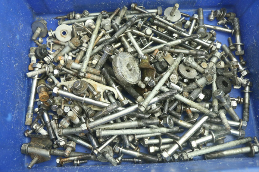 photo de SCREWS BAG YAMAHA WAVE RUNNER GP R 1200 (2000 - 2003) - Main view