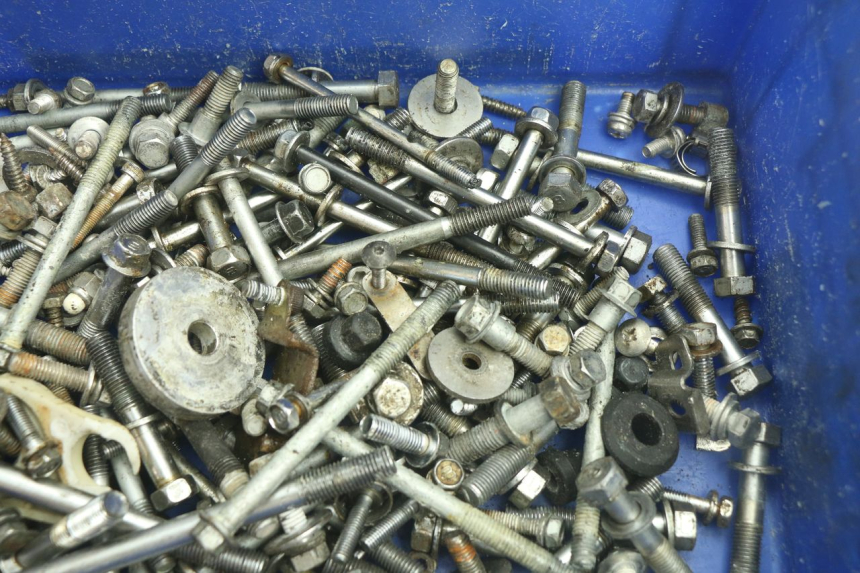 photo de SCREWS BAG YAMAHA WAVE RUNNER GP R 1200 (2000 - 2003) - Zoom on usage condition