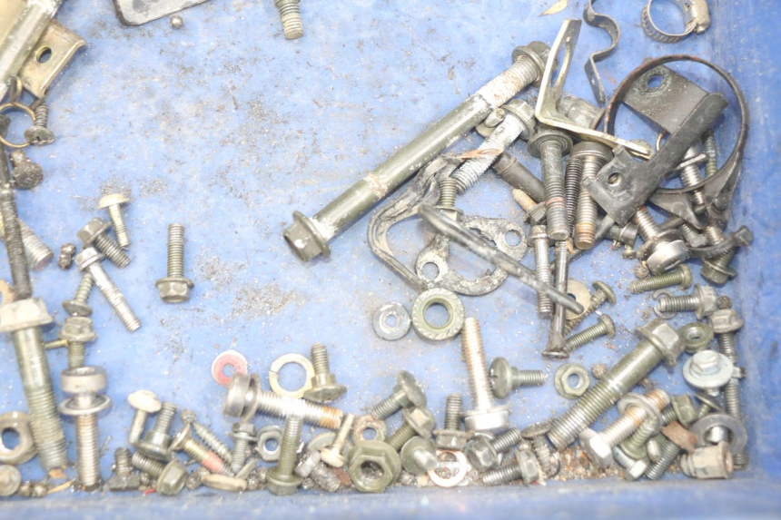 photo de SCREW FASTENER BAG SYM WOLF SB 125 (2011 - 2018) - Zoom on usage condition