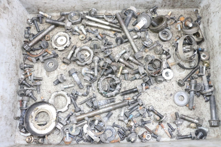 photo de SCREW FASTENER BAG YAMAHA XMAX X-MAX 125 (2006 - 2009) - Main view