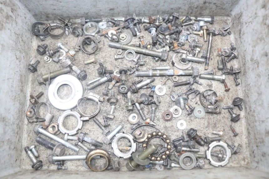 photo de SCREW FASTENER BAG YAMAHA XMAX X-MAX 125 (2006 - 2009) - Main view