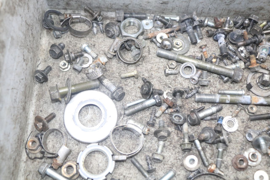 photo de SCREW FASTENER BAG YAMAHA XMAX X-MAX 125 (2006 - 2009) - Component detail