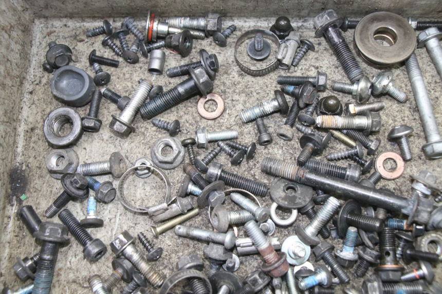 photo de SCREW BAG YAMAHA X-MAX XMAX 125 (2010 - 2013) - Component detail