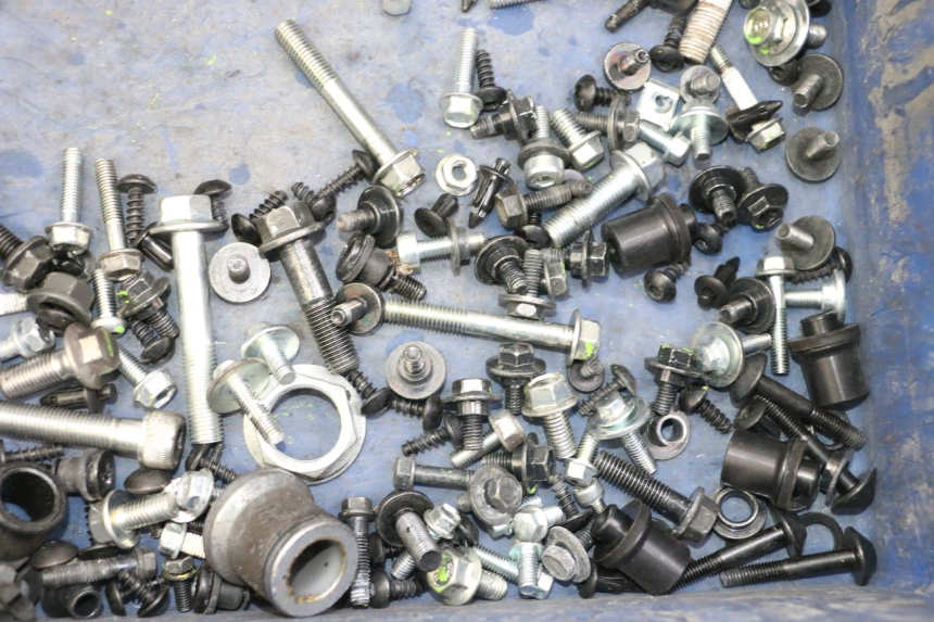 photo de SCREWS BAG YAMAHA XMAX X-MAX 125 (2021 - 2025) - Component detail