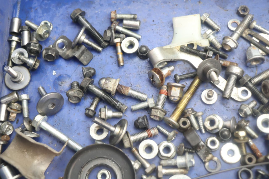 photo de SCREWS BAG HONDA XLV VARADERO 125 (2007 - 2012) - Component detail