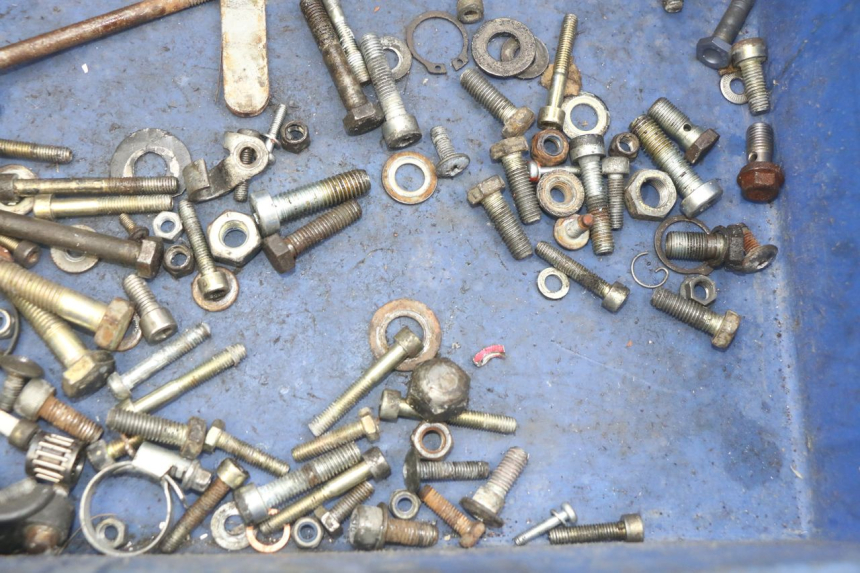 photo de SCREW BAG PEUGEOT XP6 50 (2006 - 2011) - Zoom on usage condition