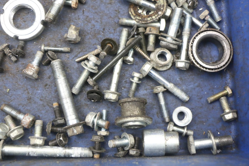 photo de SCREWS BAG HYOSUNG XRX 125 (2000 - 2008) - Technical close-up